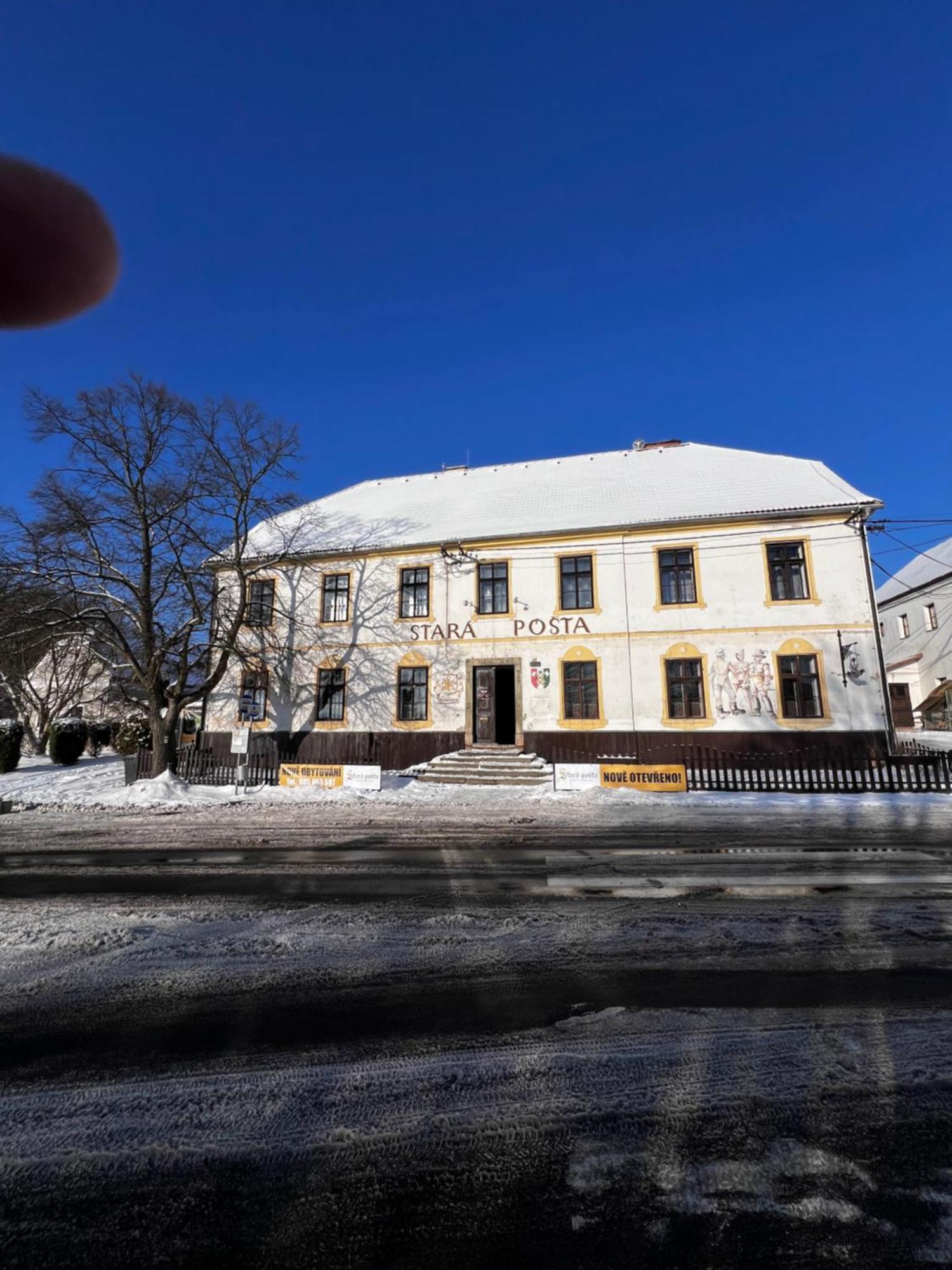 Отель Stara Posta Telnice Экстерьер фото